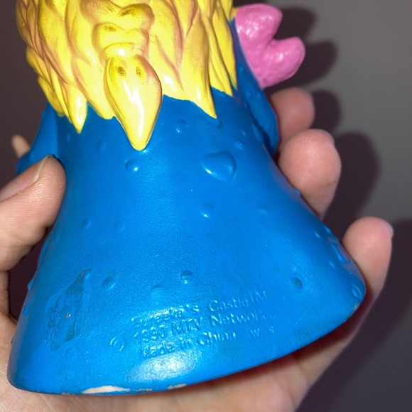 Eureeka’s castle hand puppet? 
From the 1990s!!! - Picture 2 of 3